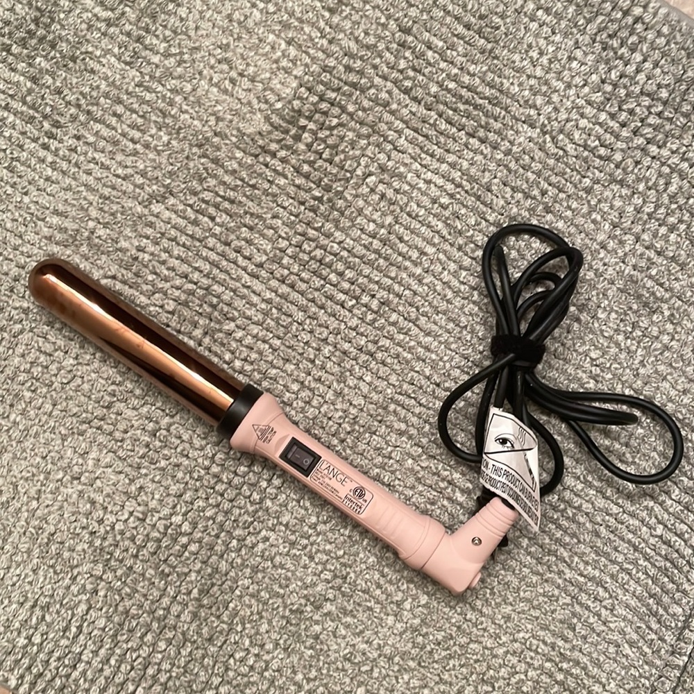 1 1/2” L’ange curling wand